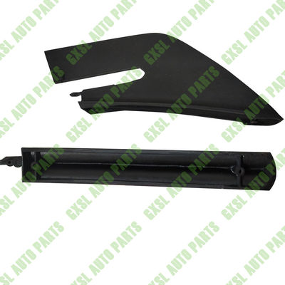 For Ferrari California 2009-2012 Rear Bumper Spoiler Cooling Fin (With Ring) OEM 82548200